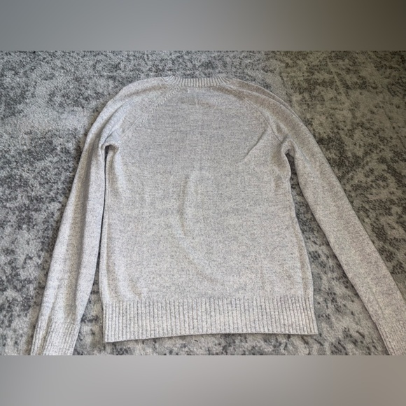 Banana Republic Linen Blend Sweater Heather Gray Size XS EUC like new - Picture 4 of 4